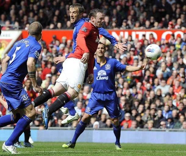 Wayne Rooney chỉ cần mất chưa đầy 10 phút để đưa trận đấu về vạch xuất phát
